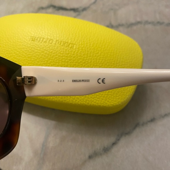 Emilio Pucci Sunglasses, New - Picture 6 of 6
